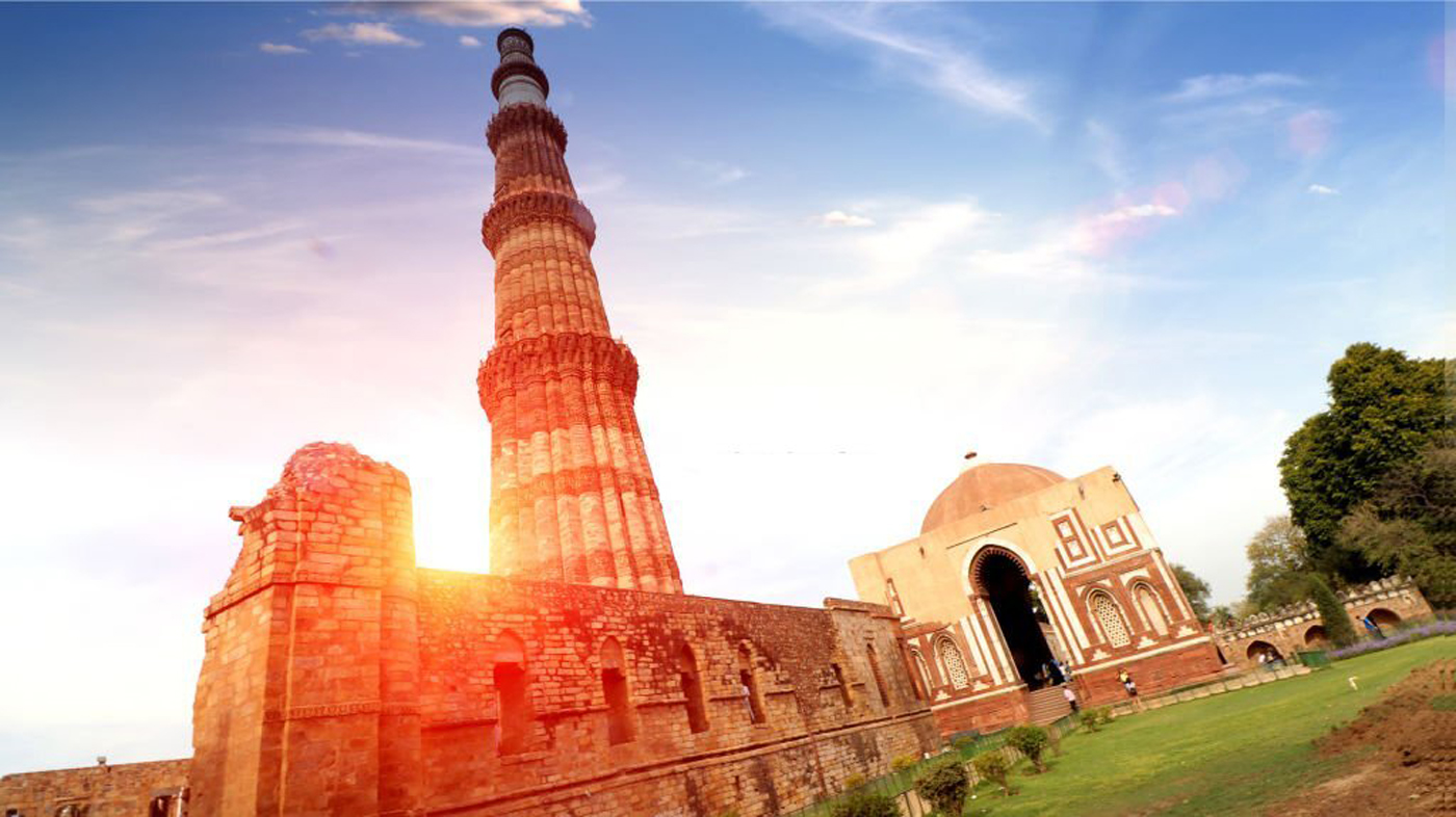 Day 1 : Arrive in Delhi—Welcome to the Capital